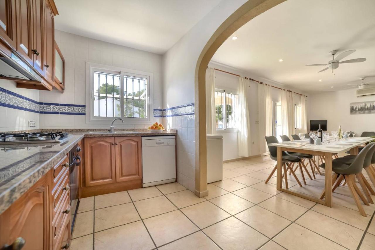 Villa Jesica - Plusholidays Calpe Bagian luar foto