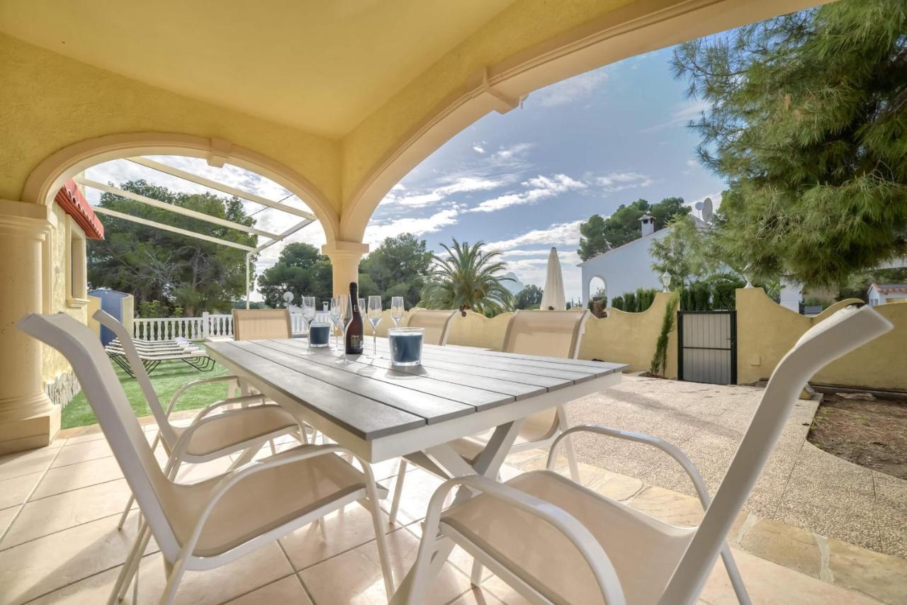 Villa Jesica - Plusholidays Calpe Bagian luar foto
